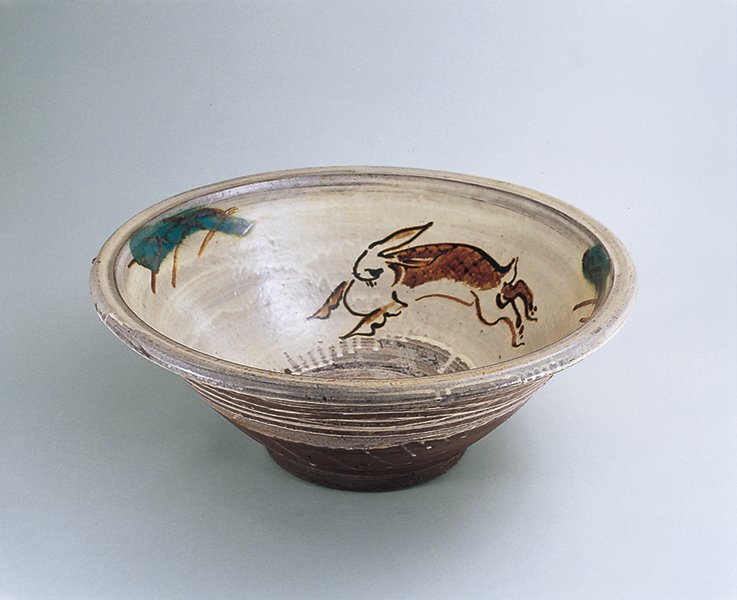 Bernard Leach, Large Bowl, stoneware, white engobe and iron brushwork of running rabbits motifs