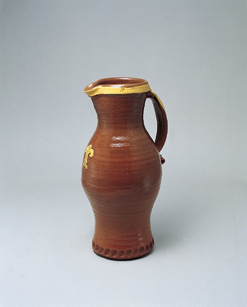 Bernard Leach, Pitcher, stoneware, applied clay motif